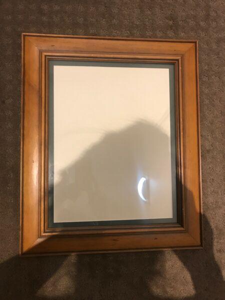 Picture frame wooden