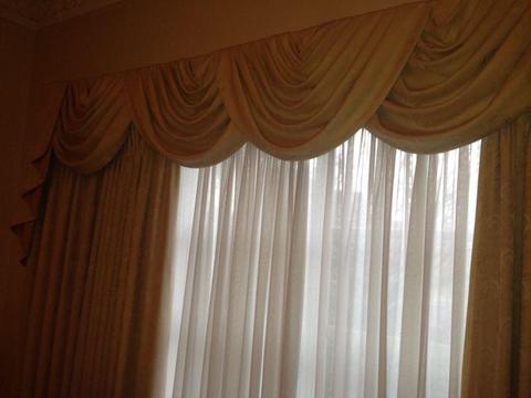 Curtains And Swags