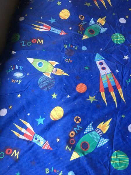 Gorgeous boys single bed rocket space quilt set