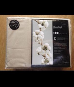 BRAND NEW king size bed linen - RRP $129
