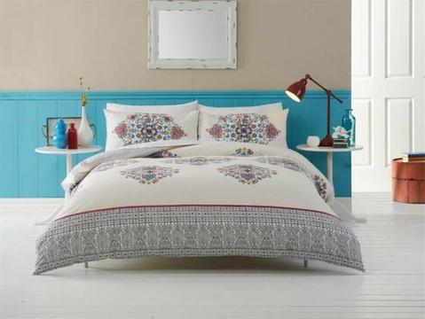 Sleeping Beauty Leena Single Bed Quilt Cover Set