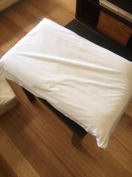 Denton's Classic Comfort Foam Pillow