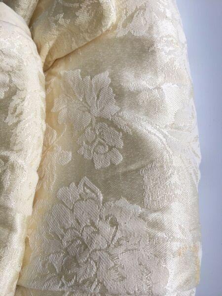 Queen size doona/ duvet / quilt cover w 2 pillowcases