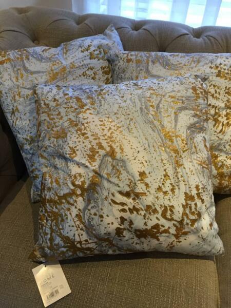 Decorator cushions