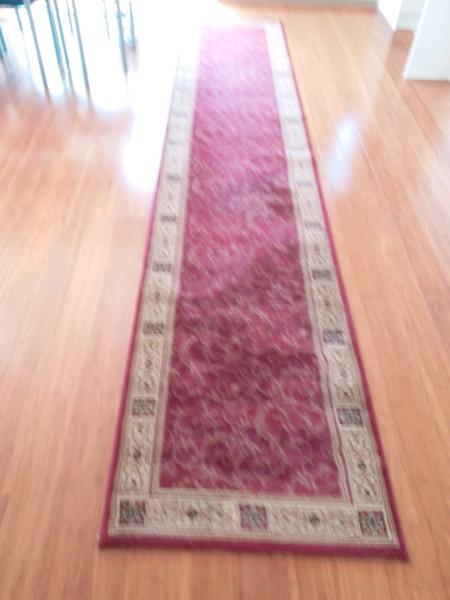 Hall carpet