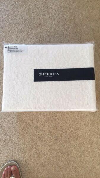 New Sheridan queen bed quilt &; pillow cases