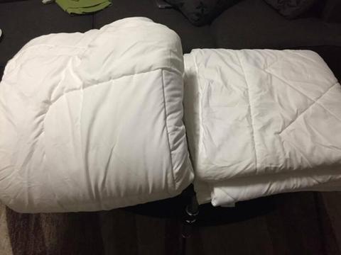 Soren Queen Bed set of two quilts