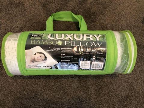 Bamboo memory foam pillow, brand new never used
