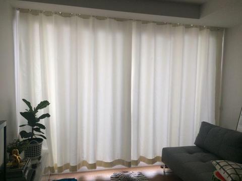 pair of curtains off white cotton/polyester