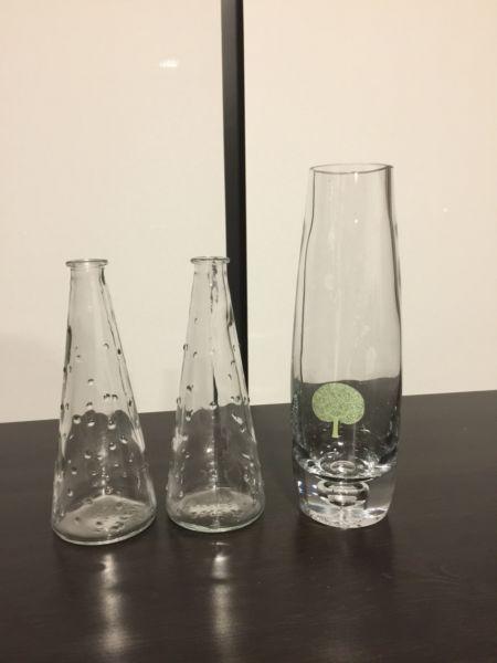 Set of good quality vase