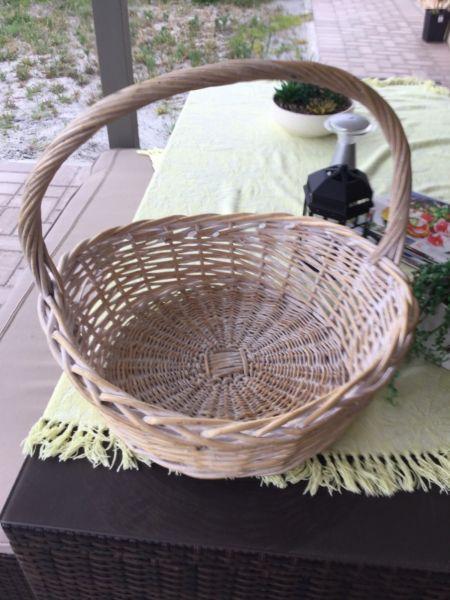 Large beach straw basket new