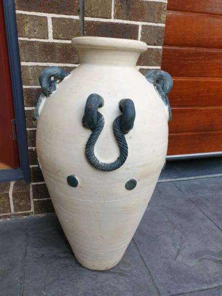 ASAP SELL Large outdoor/ indoor vase decor