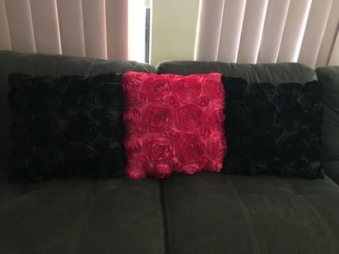 Decorative cushions