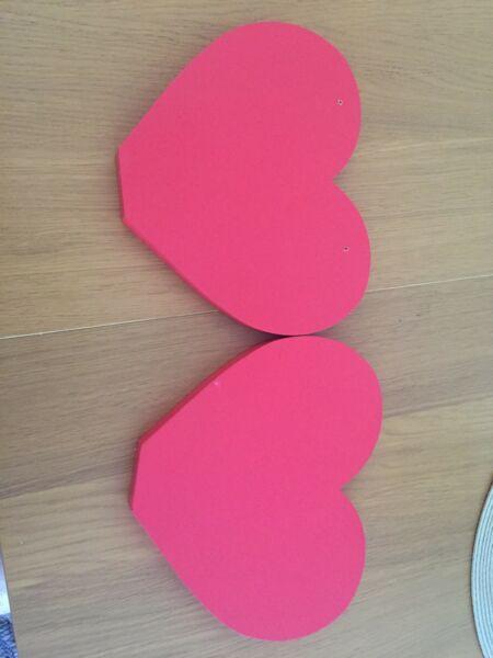 Two love hearts - $10