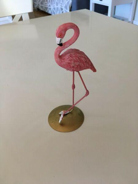 Flamingo party decorations