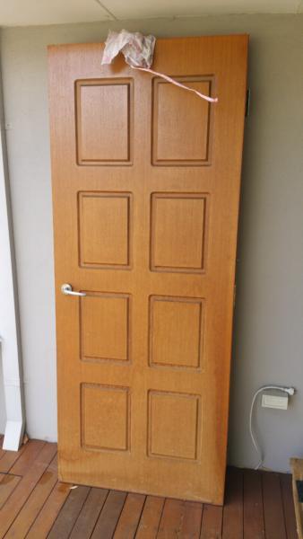 Main door used(2 pieces)