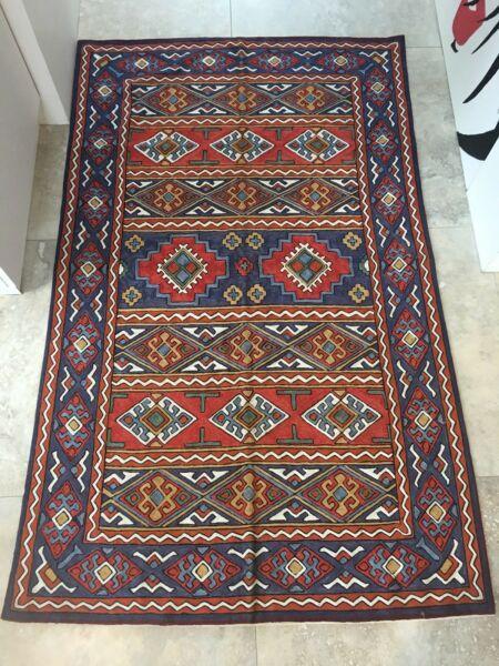 Silk Moroccan rug or wall hanging 1.4 x 900