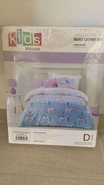 Brand New Unicorn Double Bed Quilt Cover