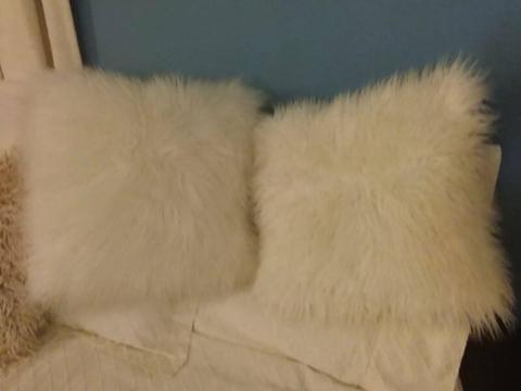 Cushions. White fake fur.(2)