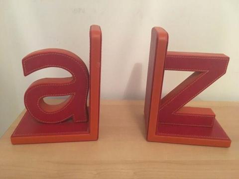 A to Z book ends