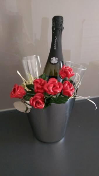 Wine Bucket Hamper-, Champagne Glasses, Chocolates & Roses