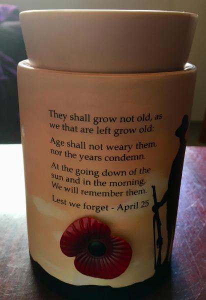 Remembrance Warmer in excellent condition
