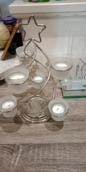 2 × candle stand sale in mint condition