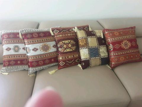 Lounge cushions