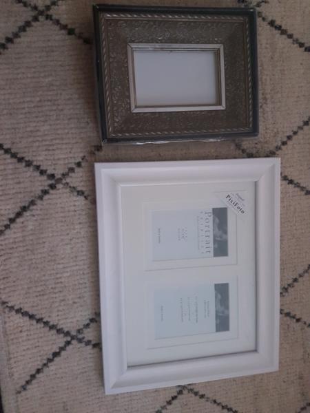 15 Picture Frames and block mount pictures all 15 for just $30