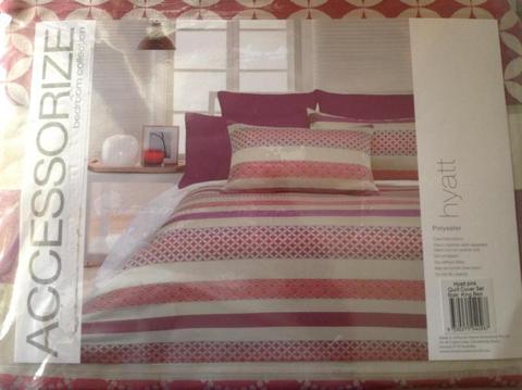 ACCESSORIZE Quilt Cover / 2 Pillow Cases (King) - New