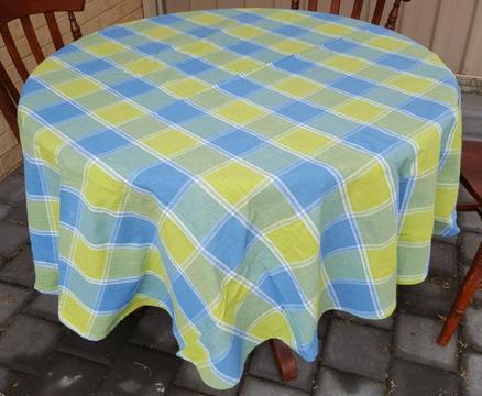 Round Gingham Table Cloth (Lime Green / Blue / White Checkered)