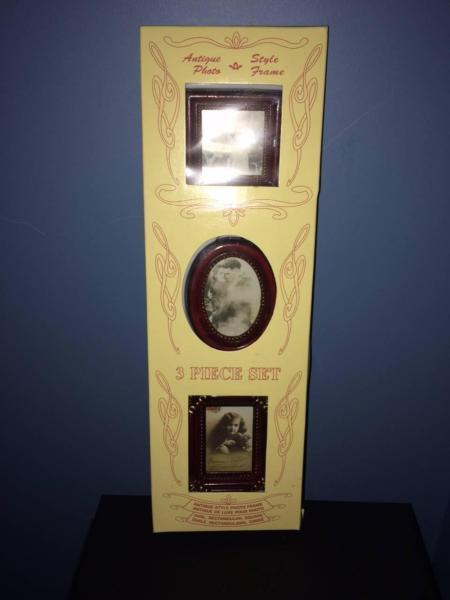 Photo frames set 3 antique style wooden