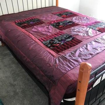 Gainsborough Bedspread Comforter Quilt Queen or Double Perth