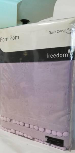 NEW Single Bed Quilt Cover Freedom Brand - Lilac PomPom