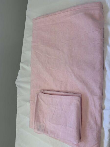 Light pink linen look king size doona cover