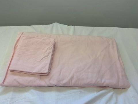 Light pink linen look doona cover king size