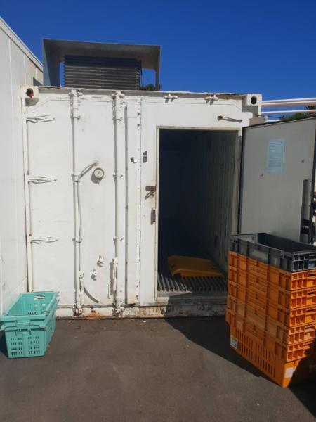 20ft Refrigerated Sea Container - broken compressor