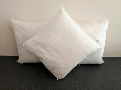 20 x hypoallergenic cushion inserts 45cm x 45cm