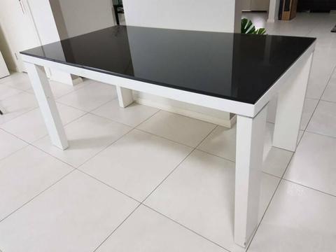 Dining Table For Sale: Black Top, White Laminate Legs