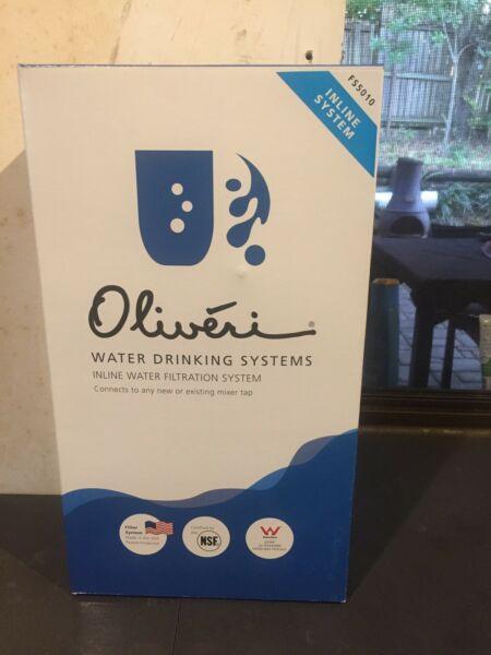 Oliver's water drinking system brand new