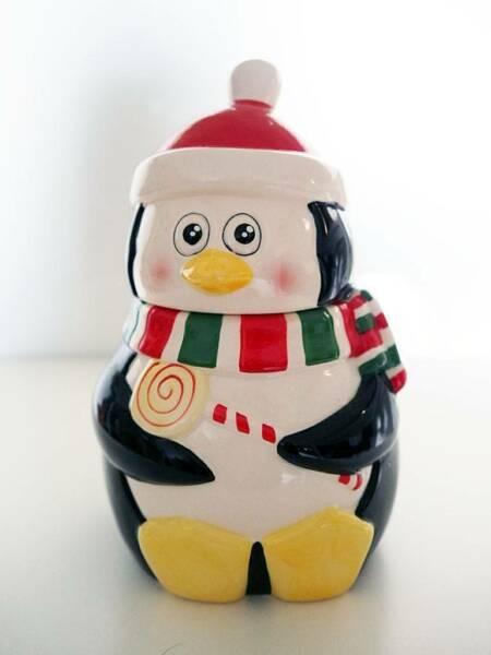 [BRAND NEW] Penguin Christmas cookie jar