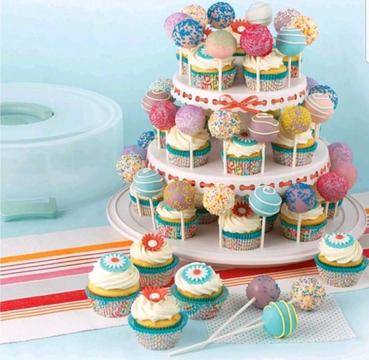 2 in 1 SWEET CREATIONS NEW Cupcake carrier NEW Cupcake stand