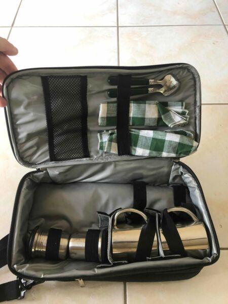 Picnic Carry Bag for Flask and Cups