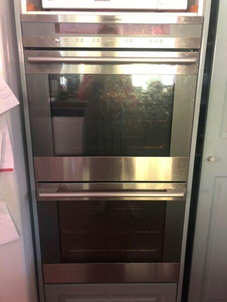 Double Electrolux oven