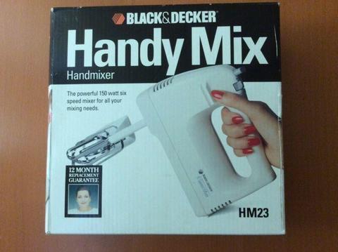 BLACK AND DECKER HAND MIXER