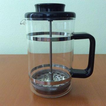 PYREX 12 CUP STAINELESS STEEL & PYREX GLASS COFFEE & TEA PLUNGER