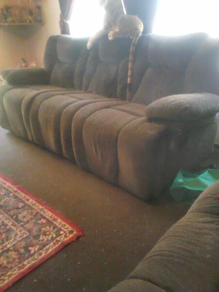 lounge 3 seater both ends recl