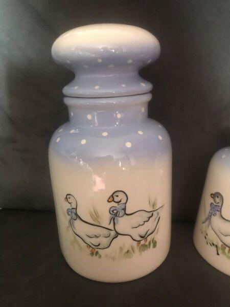 Cottage themed Duck Jars x 3 low price of $1.00 for the set