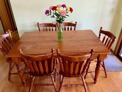 Dinning room table and 6 chairs timber