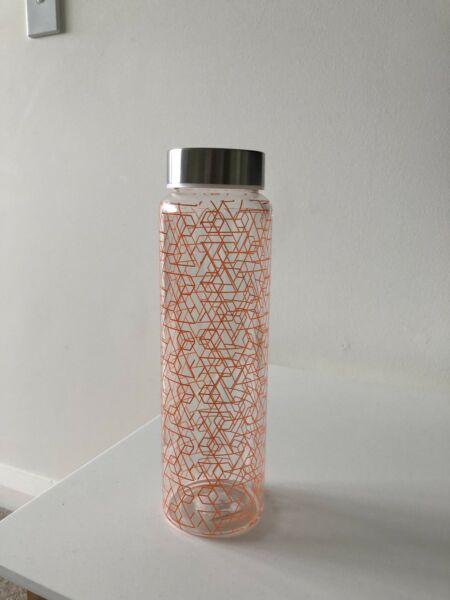 Glass water bottle- 1L with metal lid